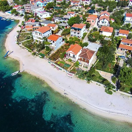 House Suncani Dvori *