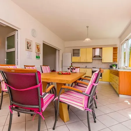 度假居 House Suncani Dvori