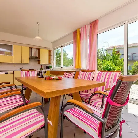 Ferienhaus House Suncani Dvori *