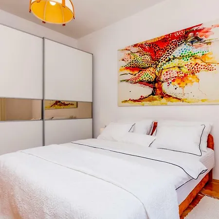 House Suncani Dvori Ferienhaus Rogoznica (Sibenik-Knin)