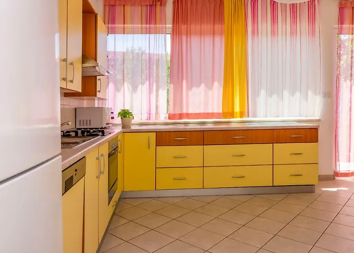 House Suncani Dvori Rogoznica (Sibenik-Knin)