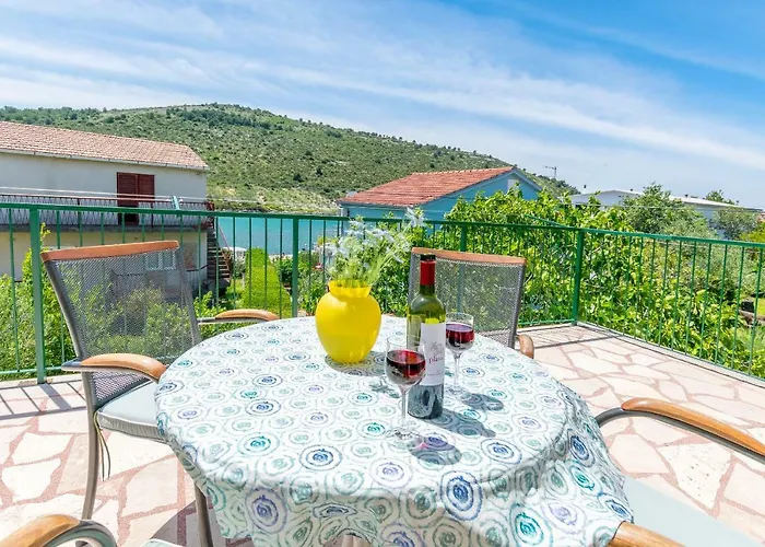 House Suncani Dvori *